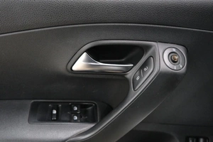 Седан Volkswagen Polo 2017 года, 949000 рублей, Омск