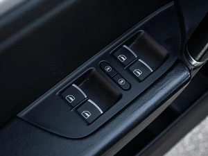 Внедорожник Volkswagen Touareg 2010 года, 1829000 рублей, Нижний Новгород