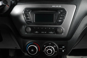 Седан Kia Rio 2013 года, 799000 рублей, Тюмень