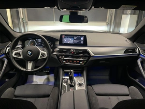 Седан BMW 5 серия 2020 года, 4350000 рублей, Красноярск