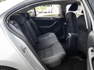 Седан Volkswagen Jetta 2011 года, 859000 рублей, Ставрополь