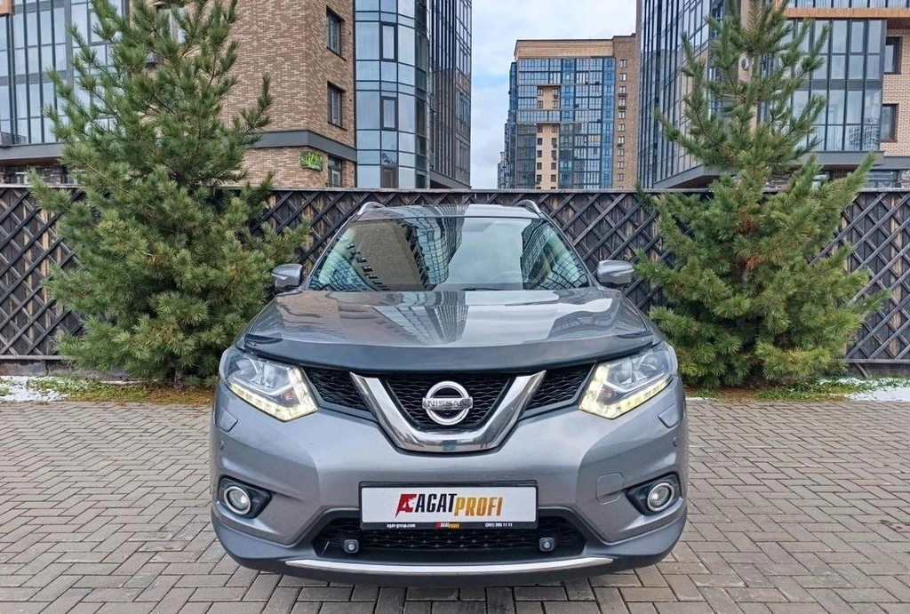 Внедорожник Nissan X-Trail 2017 года, 1670000 рублей, Красноярск