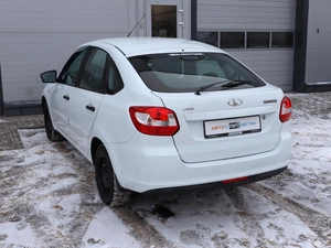 Седан ВАЗ (LADA) Granta 2018 года, 645000 рублей, Железногорск