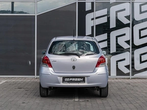 Хетчбэк Toyota Vitz 2010 года, 695000 рублей, Краснодар