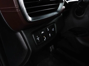 Внедорожник Hyundai Santa Fe 2018 года, 2697000 рублей, Воронеж