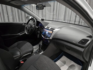 Седан Hyundai Solaris 2016 года, 899000 рублей, Красноярск