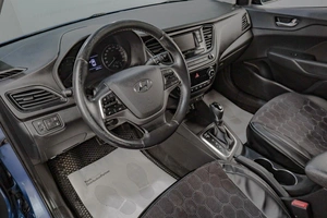 Седан Hyundai Solaris 2017 года, 999000 рублей, Челябинск