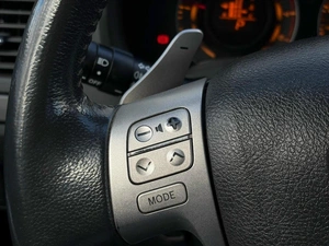 Хетчбэк Toyota Auris 2007 года, 699000 рублей, Ижевск
