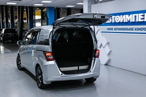 Минивэн Honda Freed 2013 года, 1183000 рублей, Солонцы