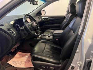 Внедорожник Nissan Pathfinder 2015 года, 1949000 рублей, Красноярск