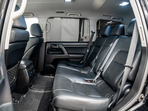 Внедорожник Toyota Land Cruiser 2019 года, 7350000 рублей, Красноярск