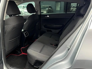 Внедорожник Kia Sportage 2016 года, 1659000 рублей, Кропоткин