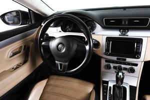 Седан Volkswagen Passat CC 2012 года, 1389000 рублей, Пермь
