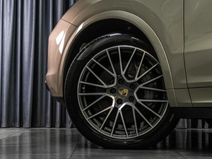 Внедорожник Porsche Cayenne S 2018 года, 6999000 рублей, Тюмень