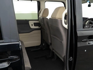 Хетчбэк Honda N-BOX 2019 года, 827077 рублей, Москва