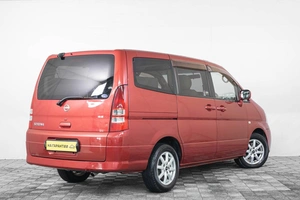 Минивэн Nissan Serena 2004 года, 649000 рублей, Кемерово
