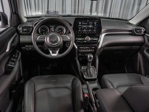 Внедорожник Suzuki Grand Vitara 2023 года, 4499000 рублей, Тюмень