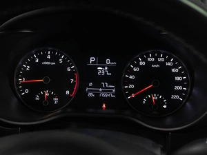 Седан Kia Rio 2017 года, 1379000 рублей, Тюмень