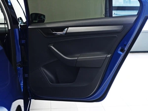 Лифтбек Skoda Rapid 2018 года, 1330000 рублей, Красноярск