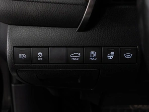 Седан Toyota Camry 2019 года, 2349000 рублей, Тюмень