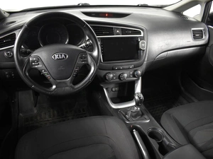 Хетчбэк Kia Ceed 2015 года, 1023200 рублей, Казань