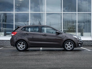 Хетчбэк Kia Rio 2015 года, 1069000 рублей, Нижний Новгород