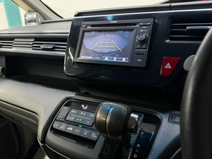 Минивэн Honda Stepwgn 2015 года, 1599000 рублей, Красноярск