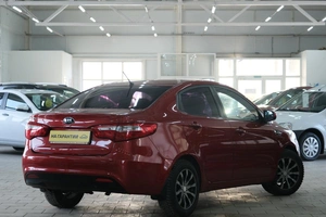 Седан Kia Rio 2014 года, 889000 рублей, Омск