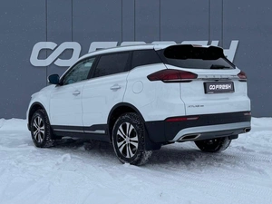 Внедорожник Geely Atlas Pro 2023 года, 2165000 рублей, Ижевск