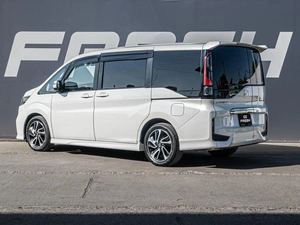 Минивэн Honda Stepwgn Spada 2019 года, 2849000 рублей, Краснодар