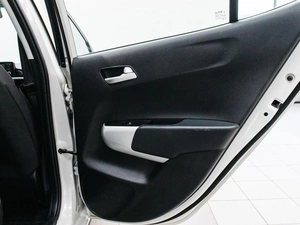 Хетчбэк Kia Picanto 2017 года, 1199000 рублей, Красноярск