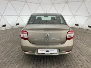 Седан Renault Logan 2016 года, 790000 рублей, Клинцы