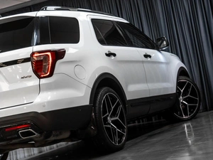 Внедорожник Ford Explorer 2016 года, 2949000 рублей, Тюмень