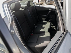 Седан Mazda 3 2012 года, 1020000 рублей, Краснодар