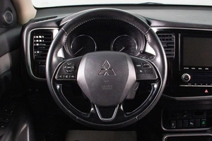 Внедорожник Mitsubishi Outlander 2020 года, 2339000 рублей, Сургут