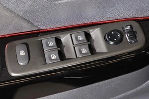 Внедорожник Renault Kaptur 2019 года, 1699000 рублей, Новосибирск