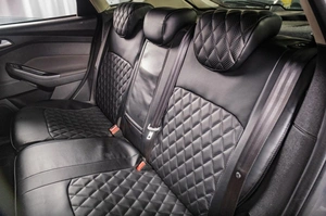 Хетчбэк Ford Focus 2012 года, 899000 рублей, Томск