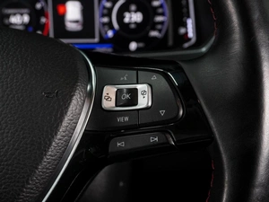 Внедорожник Volkswagen Tiguan 2019 года, 2299000 рублей, Воронеж