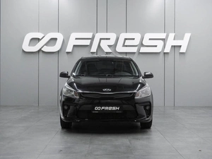 Седан Kia Rio 2017 года, 1274000 рублей, Воронеж