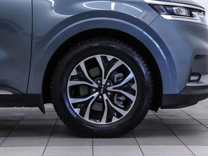 Минивэн Kia Carnival 2022 года, 5190000 рублей, Красноярск