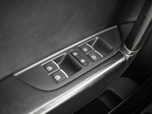 Внедорожник Volkswagen Touareg 2013 года, 1843200 рублей, Казань