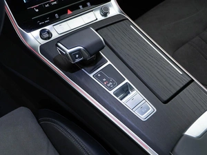 Седан Audi A6 2024 года, 5593055 рублей, Москва