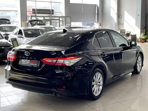 Седан Toyota Camry 2019 года, 2187000 рублей, Солонцы