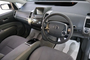 Лифтбек Toyota Prius 2008 года, 729000 рублей, Омск