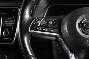 Хетчбэк Nissan Leaf 2017 года, 1459000 рублей, Сургут