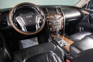 Внедорожник Infiniti QX56 2013 года, 2689000 рублей, Сургут