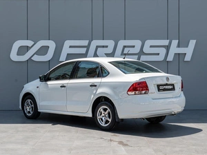 Седан Volkswagen Polo 2014 года, 940000 рублей, Краснодар