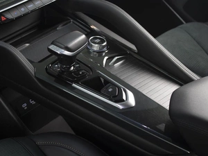 Внедорожник Geely Monjaro 2023 года, 3450000 рублей, Омск