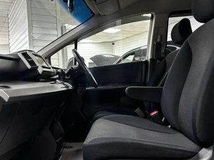 Минивэн Honda Freed 2013 года, 1050000 рублей, Ачинск