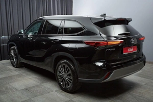 Внедорожник Toyota Highlander 2026 года, 5249000 рублей, Красноярск